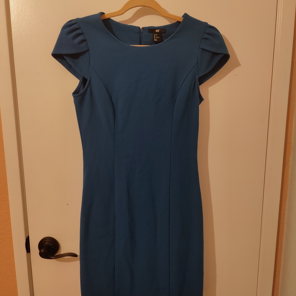 H&M Blue Cap Sleeve Midi Dress